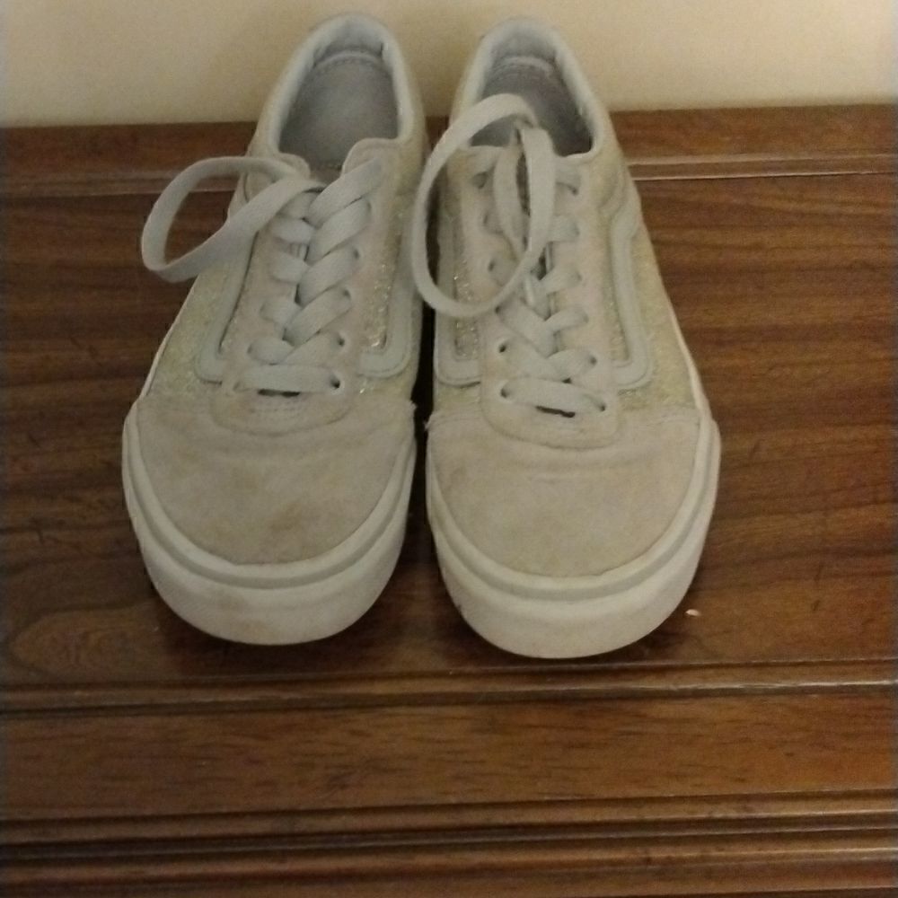 Vans    - Picture 3 of 6